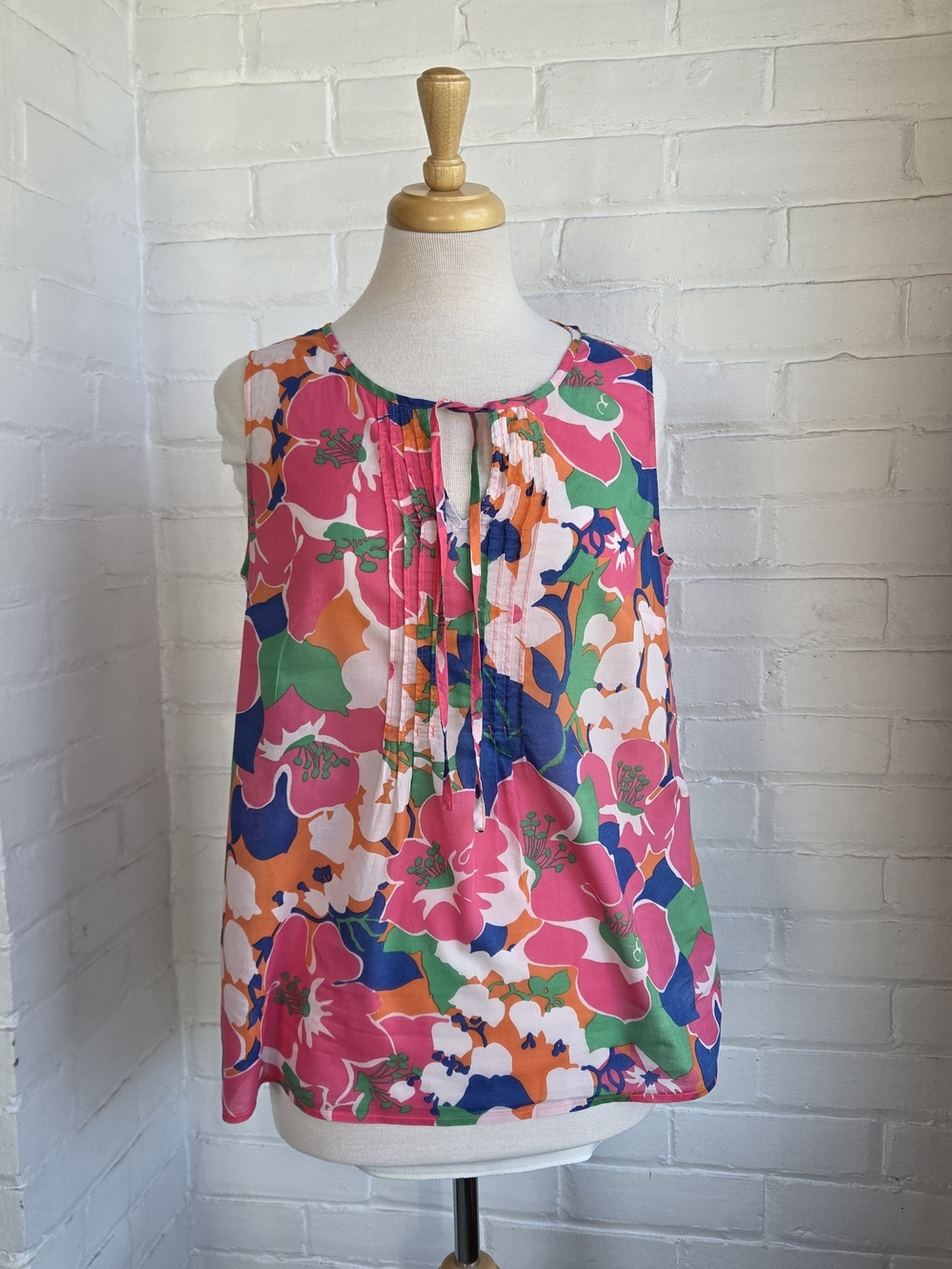 Talbots Sleeveless Tank Top Bright Floral Lightweight Cotton Size M
